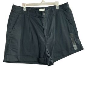 FREE ASSEMBLY Women’s Black Cuffed Pleated Shorts‎ Size 20 New With Tags